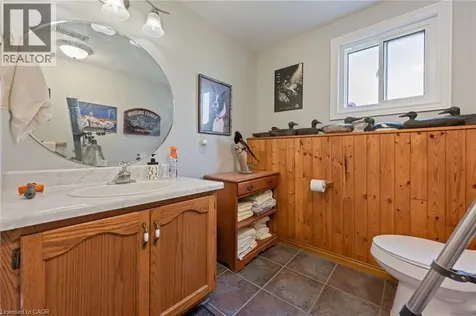 25 Lakeview Avenue Port Dover ON N0A 1N8
