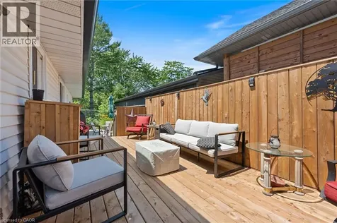 25 Lakeview Avenue Port Dover ON N0A 1N8