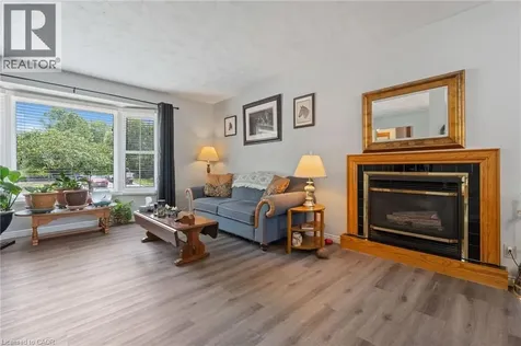 25 Lakeview Avenue Port Dover ON N0A 1N8