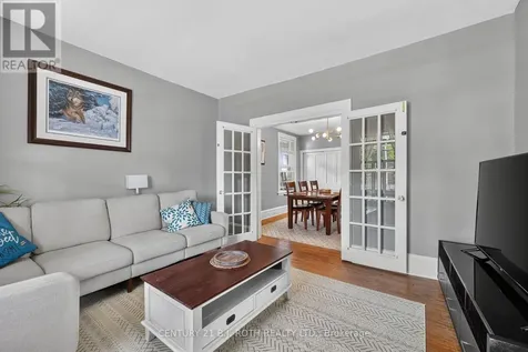 232 Mary Street Orillia ON L3V 7Y7