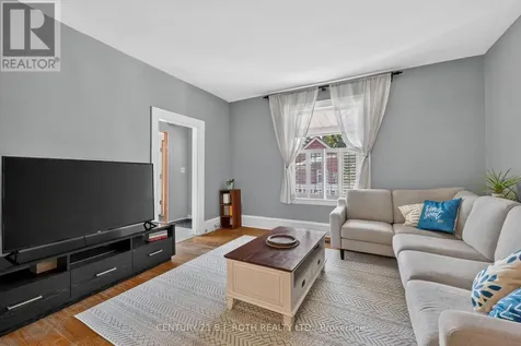 232 Mary Street Orillia ON L3V 7Y7