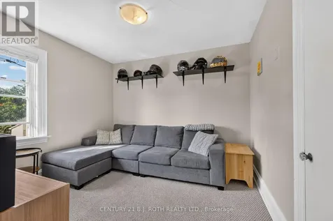 232 Mary Street Orillia ON L3V 7Y7