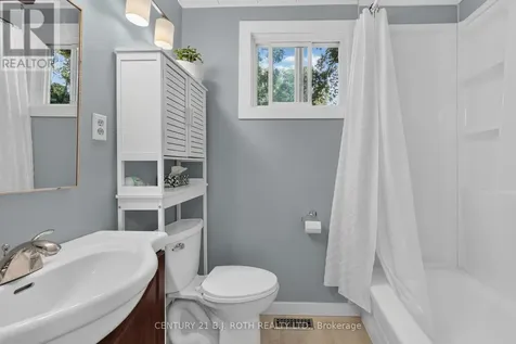 232 Mary Street Orillia ON L3V 7Y7