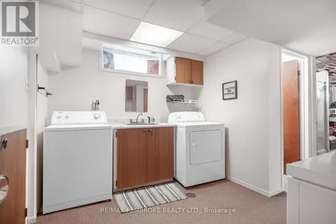 136 Ellis Avenue Pembroke ON K8A 2H9