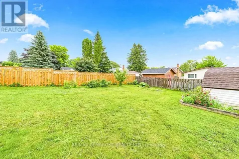 136 Ellis Avenue Pembroke ON K8A 2H9