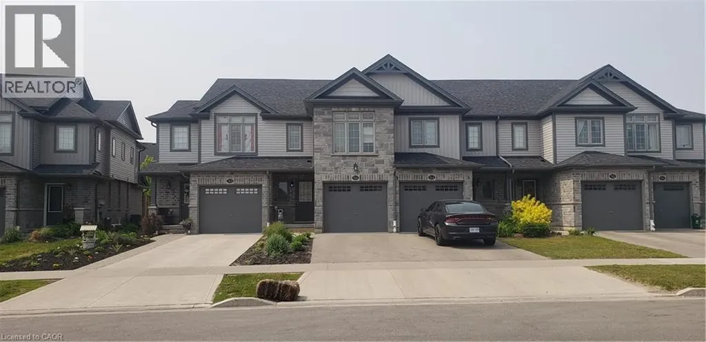 566 Blair Creek Drive Kitchener ON N2P 0E4