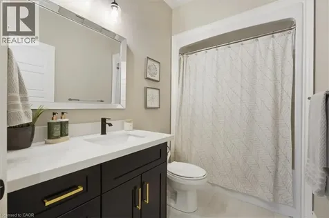 242 Julia Drive Welland ON L3C 0E7