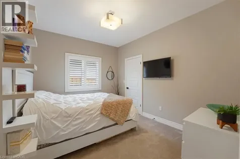 242 Julia Drive Welland ON L3C 0E7