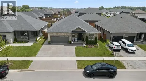 242 Julia Drive Welland ON L3C 0E7