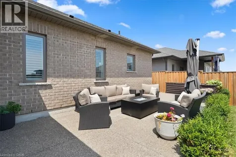 242 Julia Drive Welland ON L3C 0E7