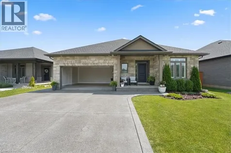 242 Julia Drive Welland ON L3C 0E7
