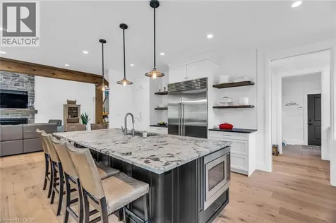 85 Gill Road Grand Bend ON N0M 1T0