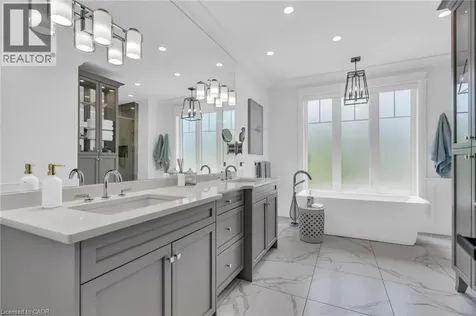 85 Gill Road Grand Bend ON N0M 1T0