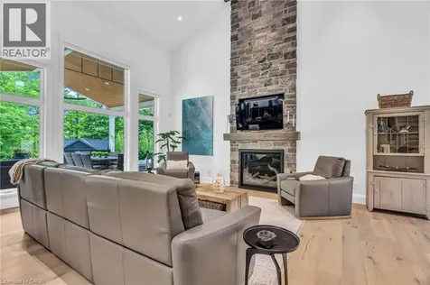 85 Gill Road Grand Bend ON N0M 1T0