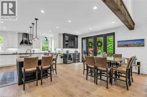 85 Gill Road Grand Bend ON N0M 1T0