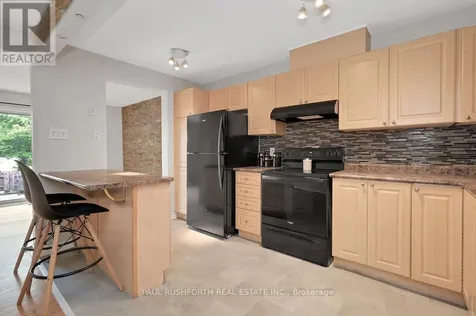 24 Baneberry Crescent Ottawa ON K2L 2Y4