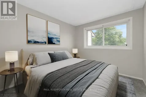 24 Baneberry Crescent Ottawa ON K2L 2Y4