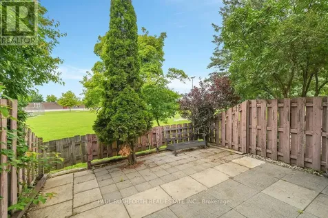 24 Baneberry Crescent Ottawa ON K2L 2Y4