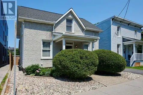 83 Harvey Street Ottawa ON K1S 0A8
