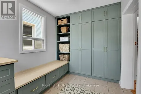 83 Harvey Street Ottawa ON K1S 0A8