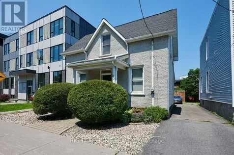 83 Harvey Street Ottawa ON K1S 0A8