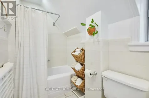 83 Harvey Street Ottawa ON K1S 0A8