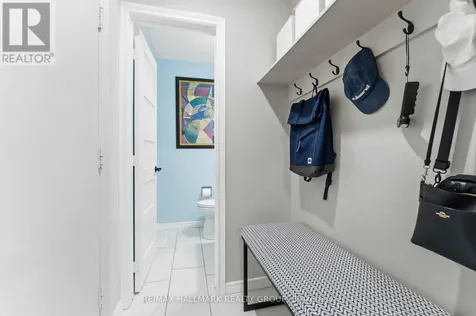 1593 Bottriell Way Ottawa ON K4A 1W4