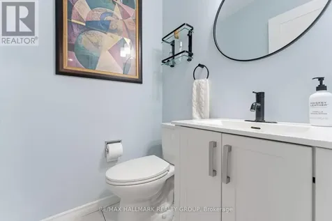 1593 Bottriell Way Ottawa ON K4A 1W4