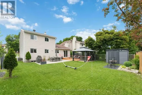 1593 Bottriell Way Ottawa ON K4A 1W4
