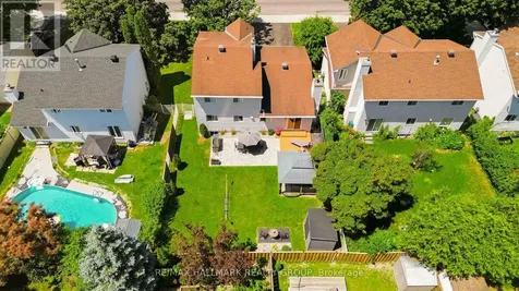 1593 Bottriell Way Ottawa ON K4A 1W4