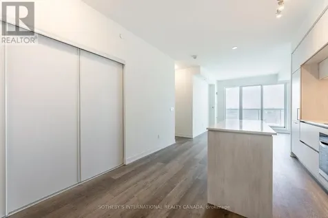 6 David Eyer Road Richmond Hill ON L4S 0N6