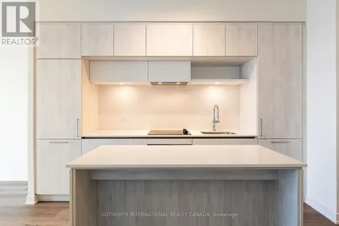 6 David Eyer Road Richmond Hill ON L4S 0N6