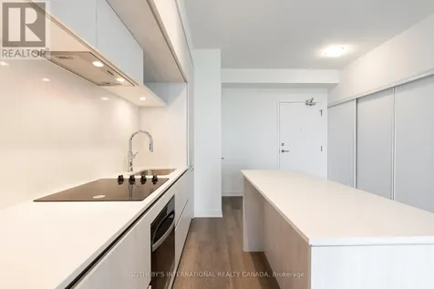 6 David Eyer Road Richmond Hill ON L4S 0N6