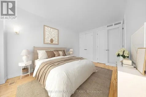 53 Vaughan Street Ottawa ON K1M 1W9