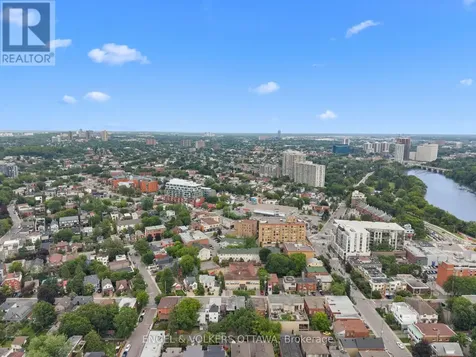 53 Vaughan Street Ottawa ON K1M 1W9