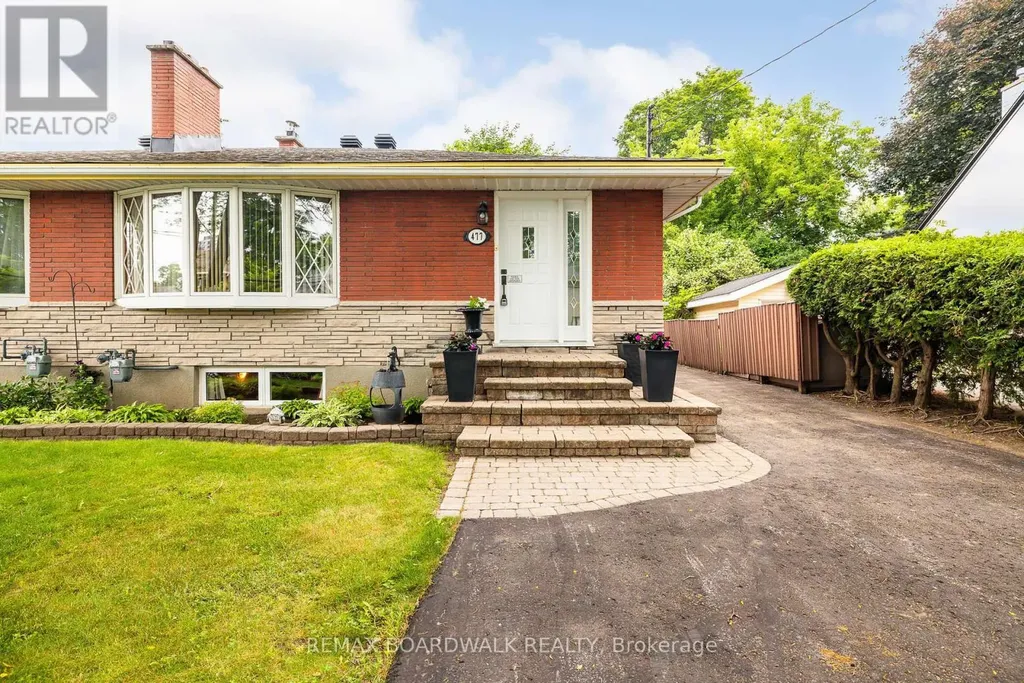 477 Edgeworth Avenue Ottawa ON K2B 5L2