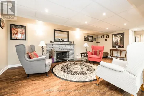 477 Edgeworth Avenue Ottawa ON K2B 5L2