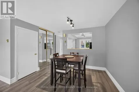 1304 Alness Court Ottawa ON K1B 5H2