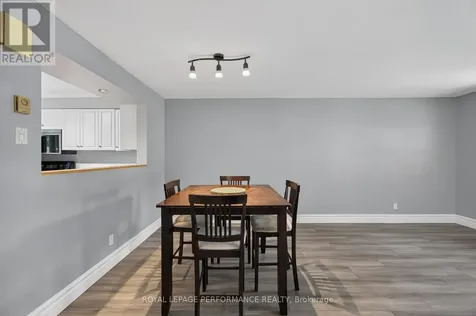 1304 Alness Court Ottawa ON K1B 5H2