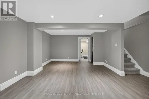 1304 Alness Court Ottawa ON K1B 5H2