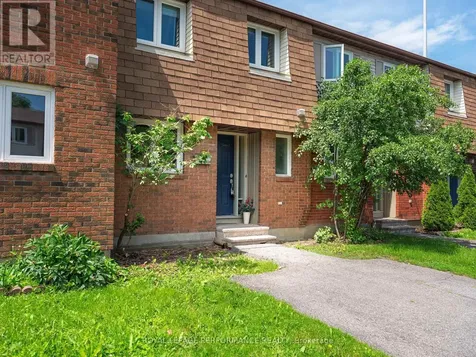 1304 Alness Court Ottawa ON K1B 5H2
