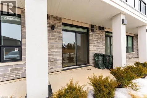 120 Springvalley Crescent Hamilton ON L9C 0E4