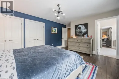 23 Highgrove Court Cambridge ON N3H 4R8
