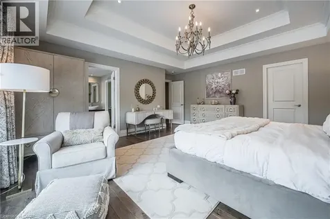 23 Highgrove Court Cambridge ON N3H 4R8