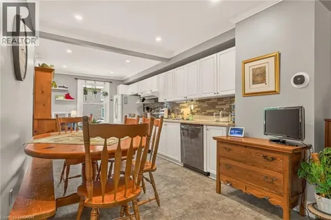 2241 Mountain Grove Avenue Burlington ON L7P 2H8
