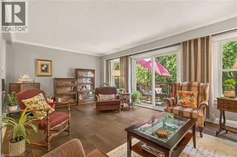 2241 Mountain Grove Avenue Burlington ON L7P 2H8