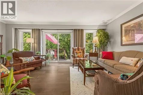 2241 Mountain Grove Avenue Burlington ON L7P 2H8