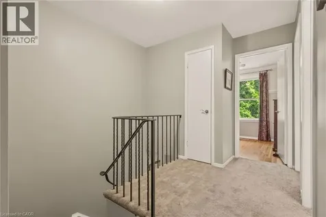 2241 Mountain Grove Avenue Burlington ON L7P 2H8