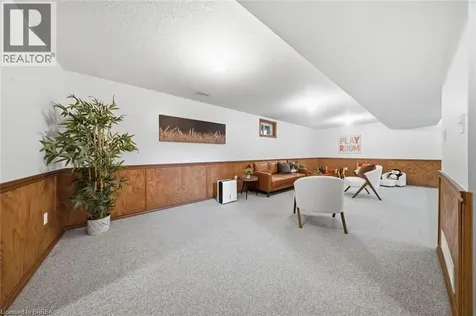 52 Allensgate Drive Brantford ON N3V 1C8