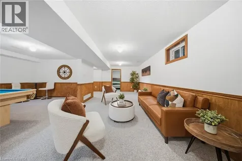 52 Allensgate Drive Brantford ON N3V 1C8